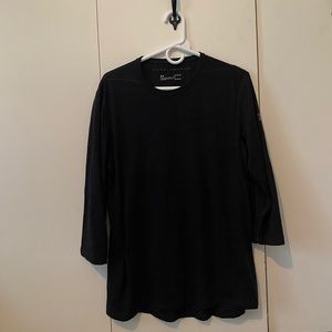 Black under armour 3/4 shirt